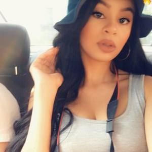 Meet your Posher, Rose